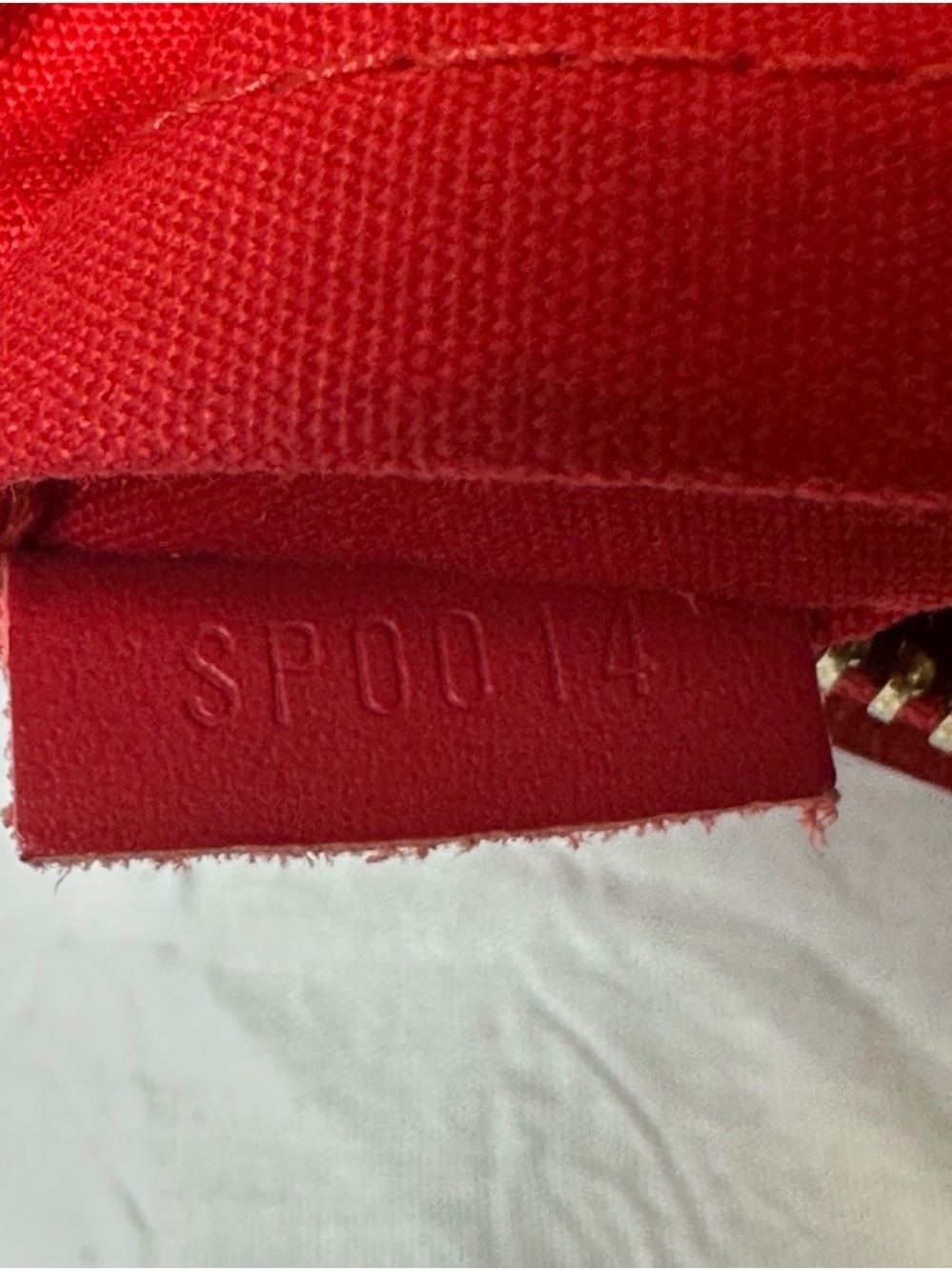 Louis Vuitton Red Epi Speedy 30 with Gold Hardware - Picture 8 of 16